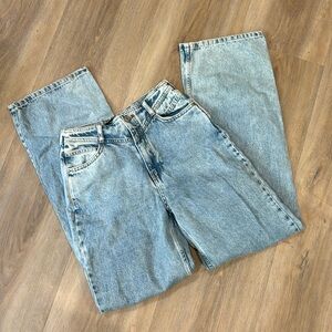 TRENDYOL LIGHT WASH WIDE LEG JEANS